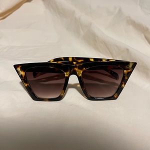 Free People Perfect Condition Cat Eye Tortoise Sunglasses